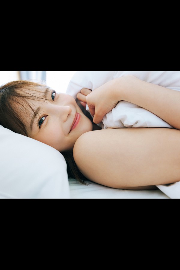 新谷姫加ファースト写真集 「ひめかわいい。」 preview001 02 19