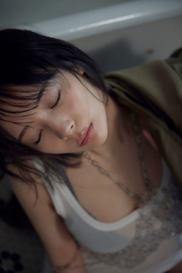 〈週プレ PHOTO BOOK〉 安藤咲桜「さくちん」 preview001 03 12