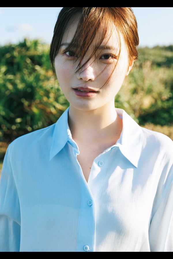 新谷姫加ファースト写真集 「ひめかわいい。」 preview001 05 8